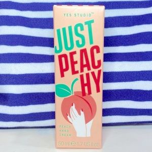 🔥5/$25🔥Wild & Wolf. “Yes Studio” Just Peachy Hand Cream